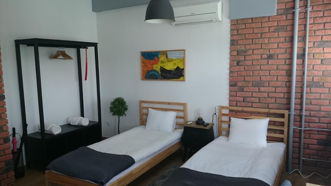 Hostel W5 Poznań Extérieur photo